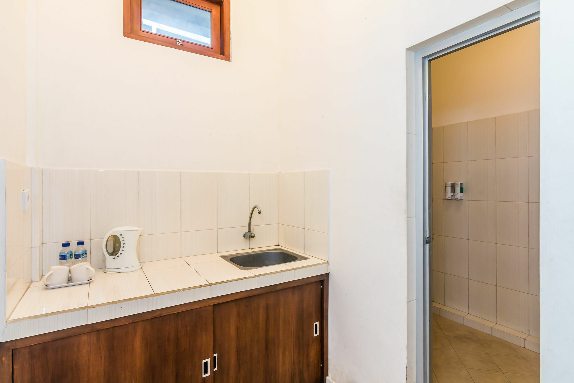 Zen Rooms Basic Kuta Kubu Anyar 외부 사진